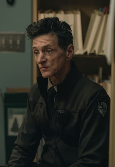 john hawkes on true detective season 4 episode 5